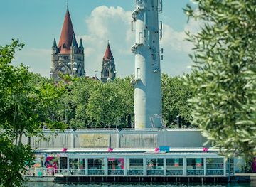 austria/vienna/donaustadt/attraction/leuchtturm-sunken-city