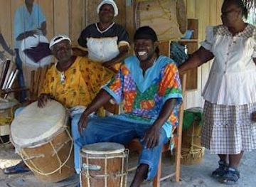 guatemala/rio-dulce/attraction/warasa-garifuna-drum-school