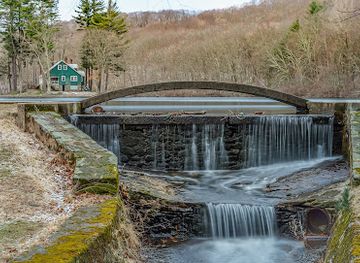 connecticut/housatonic-valley/attraction/matthies-memorial-park