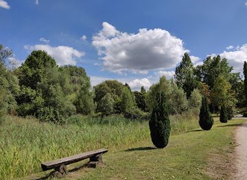 hungary/central-transdanubia/attraction/babolnai-arboretum-es-allatpark