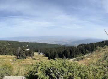 bulgaria/vitosha-mountain/attraction/view-of-sofia-and-mount-malak-rezen