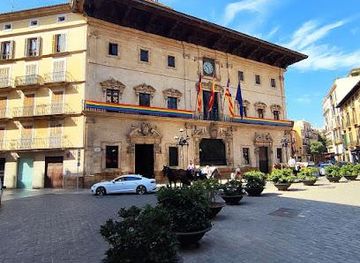 spain/palma-de-mallorca/attraction/placa-de-cort