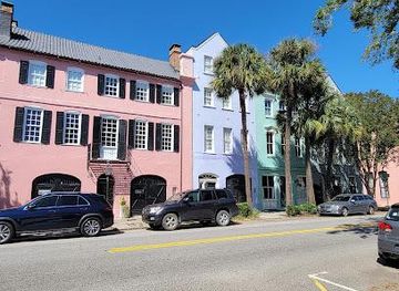 south-carolina/summerville/attraction/rainbow-row