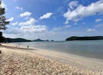 malaysia/langkawi/attraction/pantai-tengah