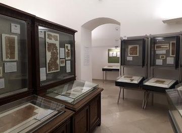 austria/vienna/attraction/papyrus-collection-and-papyrus-museum-vienna