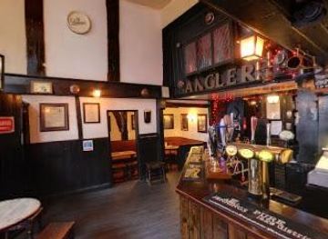 united-kingdom/leeds/attraction/snickleway-inn