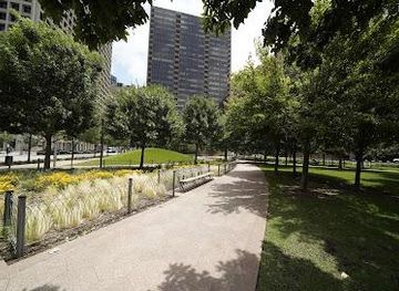 texas/plano/attraction/civic-garden