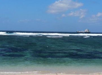 indonesia/bali/attraction/beach-serangan