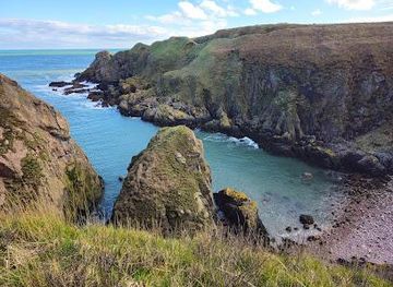united-kingdom/aberdeen/attraction/bullers-of-buchan