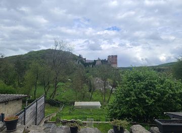 belgium/ardennes-mountains/attraction/chateau-de-hierges