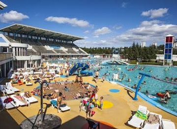 iceland/hveragerdi/attraction/laugardalslaug