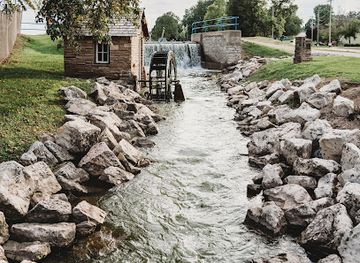 wisconsin/southern-wisconsin/attraction/this-big-one