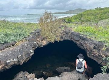 ecuador/galapagos-islands/attraction/el-tunel