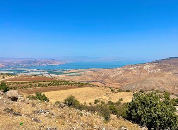 jordan/umm-qais/attraction/cave-of-prophet-isa