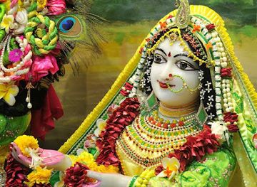 india/konkan-coast/attraction/iskcon-chowpatty-sri-sri-radha-gopinath-mandir