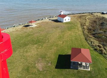 canada/acadian-peninsula/attraction/miscou-island-lighthouse