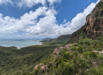 australia/hinchinbrook-island/attraction/nina-peak