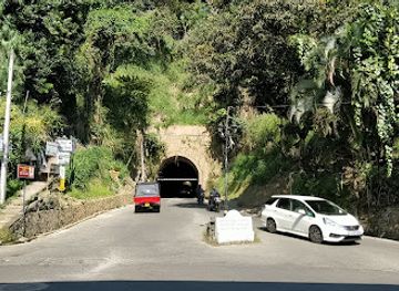 sri-lanka/kandy/attraction/anniewatta-tunnel