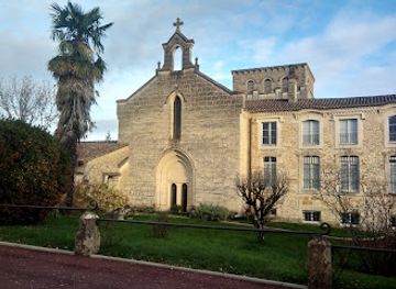 france/aquitaine/attraction/abbaye-sainte-marie-du-rivet