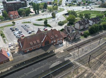 poland/torun/attraction/train-station