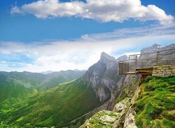 spain/santander/attraction/exploring-cantabria