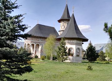romania/bucovina/attraction/camarzani-monastery