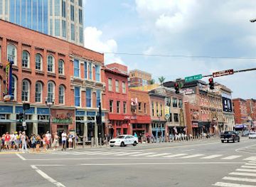 tennessee/nashville-music-row/attraction/old-town-trolley-tours-nashville