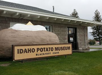 idaho/panhandle/attraction/idaho-potato-museum-potato-station-cafe