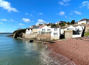 united-kingdom/pembrokeshire-coast-national-park/attraction/milford-waterfront