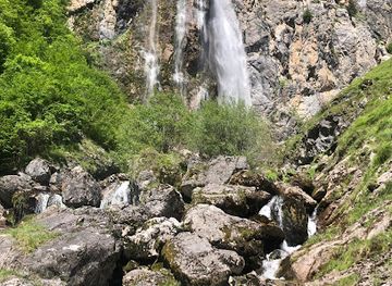 albania/bajram-curri/attraction/ujevara-e-selces