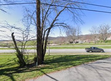 kentucky/cumberland-gap-national-historical-park/attraction/harrison-mayes-roadside-cross