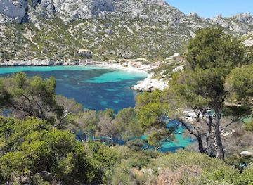 france/les-calanques-national-park/attraction/parc-balneaire-du-prado