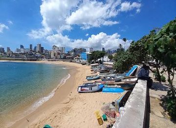 brazil/salvador/attraction/praia-do-rio-vermelho