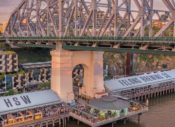 australia/brisbane/attraction/howard-smith-wharves