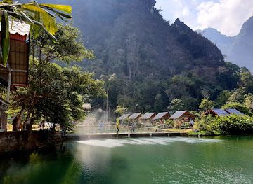 laos/vang-vieng/attraction/pha-ngern-silver-cliff-view-point