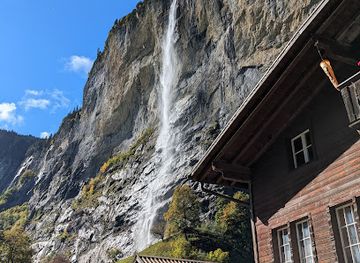 switzerland/wengen/attraction/staubbachfall-waterfall