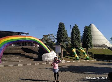 indonesia/yogyakarta/attraction/taman-lampion