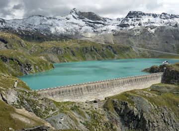 italy/cervinia/attraction/sentiero-arrivo-da-plan-maison-a-lago-goillet-segnavia-3ee-18e