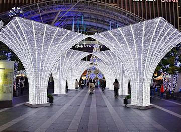 japan/buzen/attraction/jr-hakata-station-square