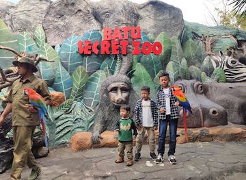 indonesia/east-java/attraction/museum-satwa