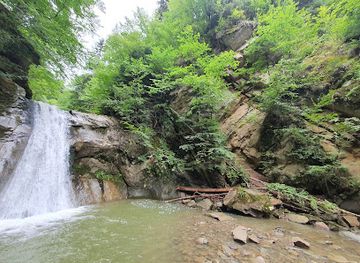 romania/buzau/attraction/pruncea-waterfall