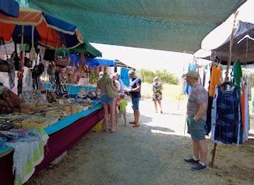 portugal/ria-formosa-natural-park/attraction/loule-gypsy-market