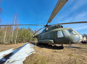 finland/finnish-lakeland/attraction/venalainen-helikopteri