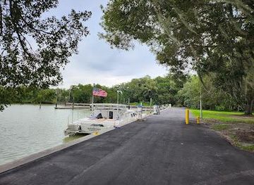 florida/key-largo/attraction/guy-bradley-visitor-center-at-flamingo