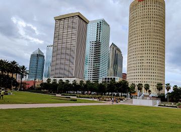 florida/tampa-bay-area/attraction/curtis-hixon-waterfront-park