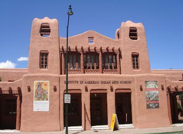 new-mexico/sante-fe/attraction/iaia-museum-of-contemporary-native-arts-mocna