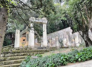 italy/pompeii/attraction/english-garden