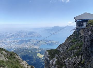 switzerland/lucerne/pilatus/attraction/gleitschirm-startplatz-pilatus-kulm