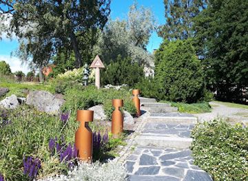 finland/vaasa/attraction/inkeri-statue