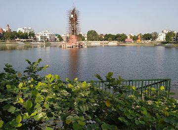 india/vadodara/attraction/sur-sagar-lake